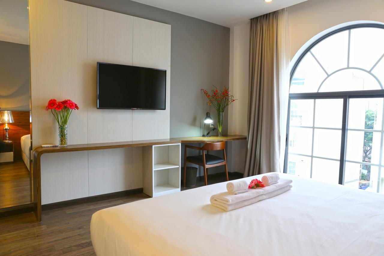Bizu Royal Hotel Хошимин Екстериор снимка